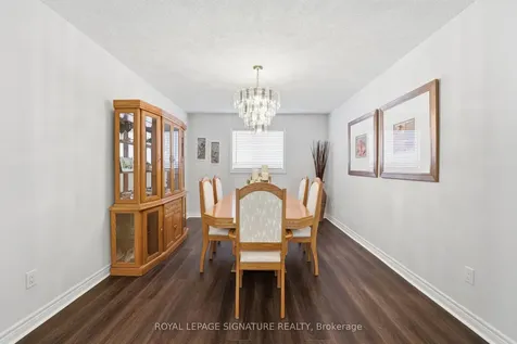 390 Binns Avenue Newmarket ON L3X 1T7