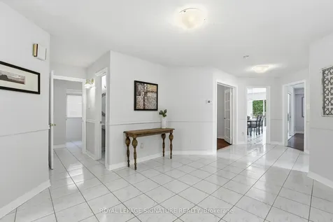 390 Binns Avenue Newmarket ON L3X 1T7