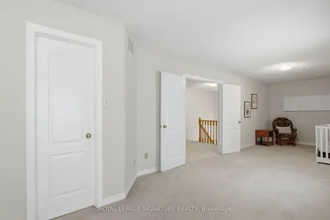 390 Binns Avenue Newmarket ON L3X 1T7