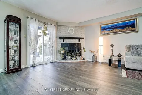 43 Bluesky Crescent Richmond Hill ON L4C 8J2