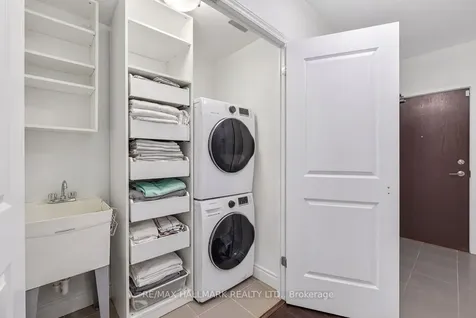 281 Woodbridge Avenue Vaughan ON L4L 0C6