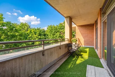 281 Woodbridge Avenue Vaughan ON L4L 0C6
