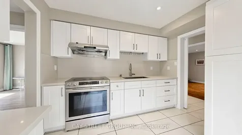57 Longmeadow Crescent Markham ON L3R 3J6