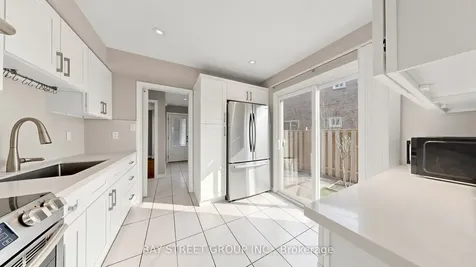 57 Longmeadow Crescent Markham ON L3R 3J6