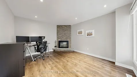 57 Longmeadow Crescent Markham ON L3R 3J6