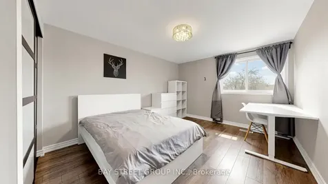 57 Longmeadow Crescent Markham ON L3R 3J6