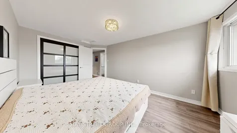 57 Longmeadow Crescent Markham ON L3R 3J6
