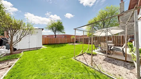57 Longmeadow Crescent Markham ON L3R 3J6