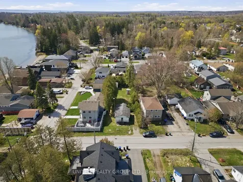 911 Vicrol Drive Innisfil ON L9S 1V4