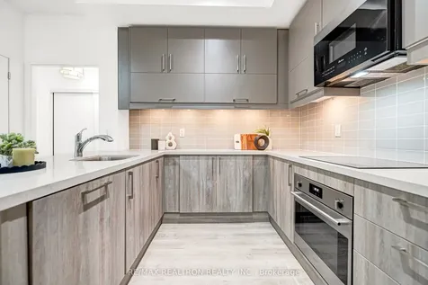 38 Simcoe Promenade Markham ON L6G 0H7
