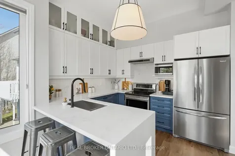 92 Mainprize Crescent East Gwillimbury ON L0G 1M0