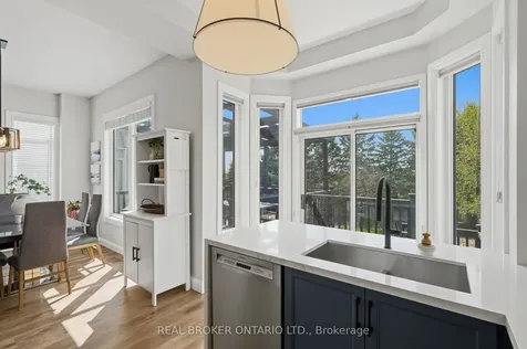 92 Mainprize Crescent East Gwillimbury ON L0G 1M0