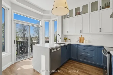 92 Mainprize Crescent East Gwillimbury ON L0G 1M0