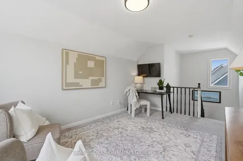 92 Mainprize Crescent East Gwillimbury ON L0G 1M0
