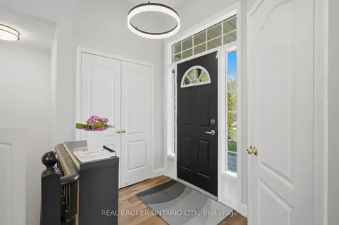 92 Mainprize Crescent East Gwillimbury ON L0G 1M0
