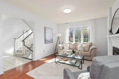 83 John Stiver Crescent Markham ON L3R 9B3