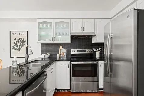 83 John Stiver Crescent Markham ON L3R 9B3