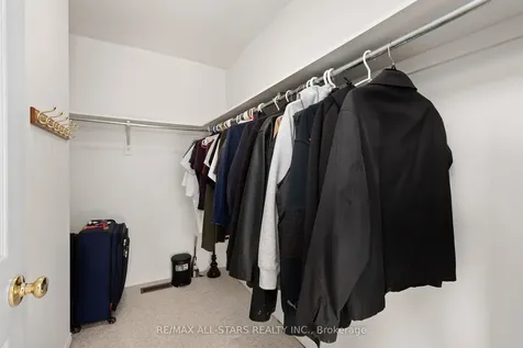 83 John Stiver Crescent Markham ON L3R 9B3
