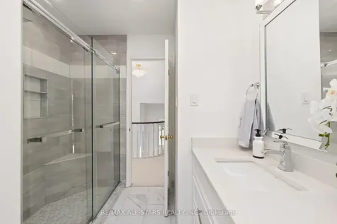 83 John Stiver Crescent Markham ON L3R 9B3