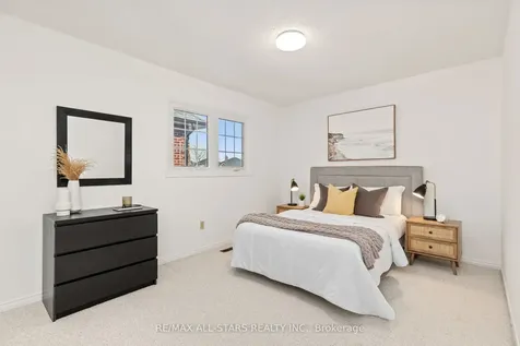 83 John Stiver Crescent Markham ON L3R 9B3