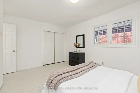 83 John Stiver Crescent Markham ON L3R 9B3
