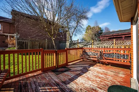83 John Stiver Crescent Markham ON L3R 9B3