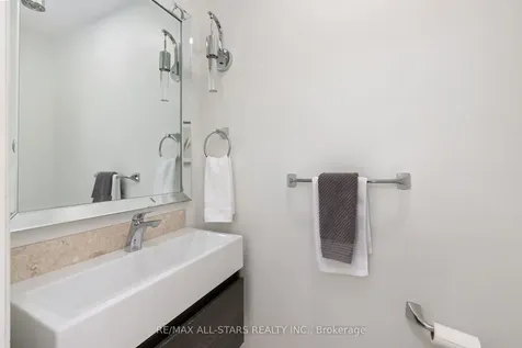 83 John Stiver Crescent Markham ON L3R 9B3