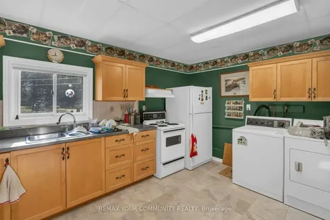 696 Catering Road S Georgina ON L0E 1R0