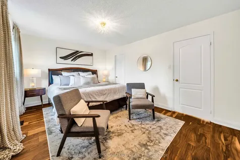 440 Flanagan Court Newmarket ON L3X 2E9