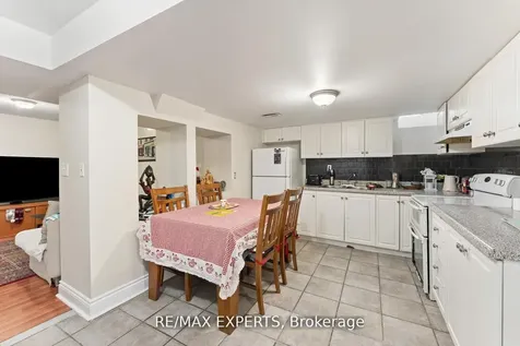 19 Maximillian Street Vaughan ON L4H 2S6
