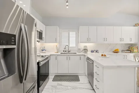 39 English Oak Drive Richmond Hill ON L4E 3W2