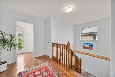 39 English Oak Drive Richmond Hill ON L4E 3W2