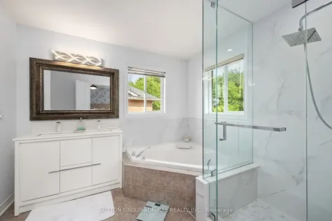 39 English Oak Drive Richmond Hill ON L4E 3W2