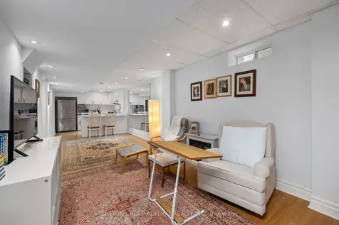 39 English Oak Drive Richmond Hill ON L4E 3W2
