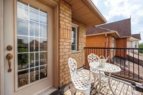 39 English Oak Drive Richmond Hill ON L4E 3W2