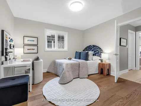 363 Maria Antonia Road Vaughan ON L4H 0X5