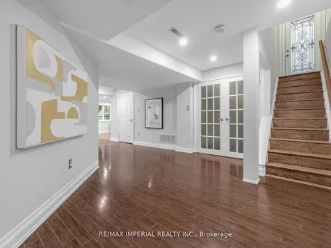 363 Maria Antonia Road Vaughan ON L4H 0X5