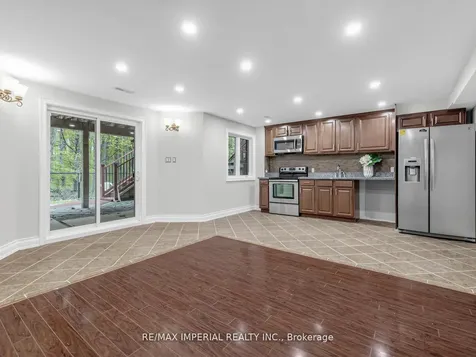 363 Maria Antonia Road Vaughan ON L4H 0X5