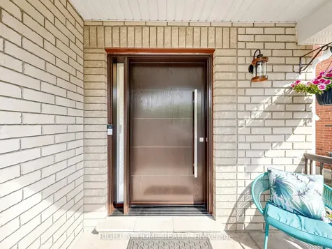 31 National Pine Drive Vaughan ON L6A 3M2