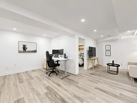31 National Pine Drive Vaughan ON L6A 3M2