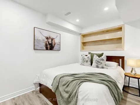 31 National Pine Drive Vaughan ON L6A 3M2