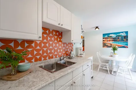 745 James Street Innisfil ON L9S 2G6