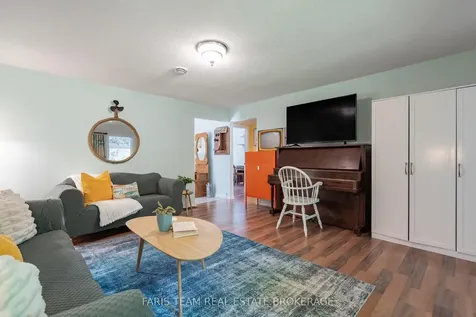 745 James Street Innisfil ON L9S 2G6