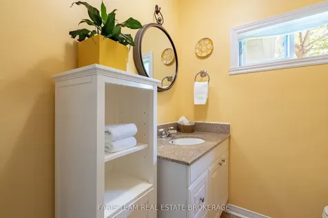 745 James Street Innisfil ON L9S 2G6