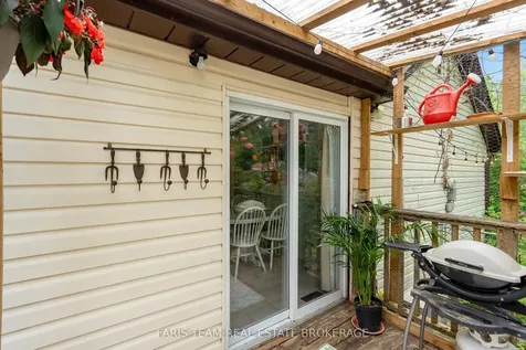 745 James Street Innisfil ON L9S 2G6