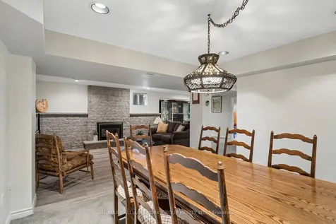 134 Corner Ridge Road Aurora ON L4G 6L4