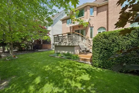 134 Corner Ridge Road Aurora ON L4G 6L4