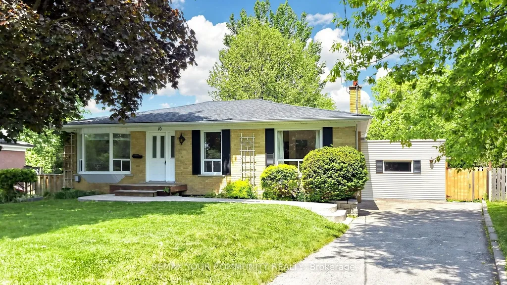 10 Winlaw Place Markham ON L3P 2C6
