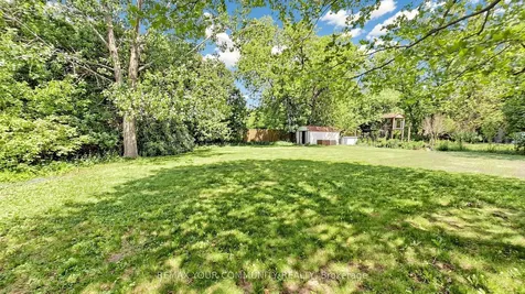 10 Winlaw Place Markham ON L3P 2C6