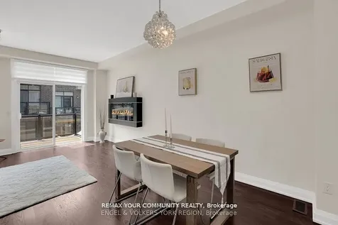 29 Nardini Lane N Richmond Hill ON L4C 1C2